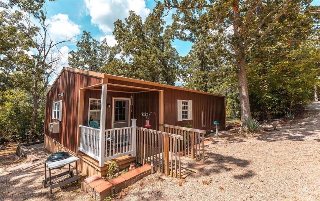 Dragonfly Meadows Guesthouse Stoutland Exterior foto
